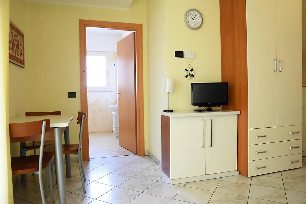 Residence Moderno Lido Di Savio Aparthotel