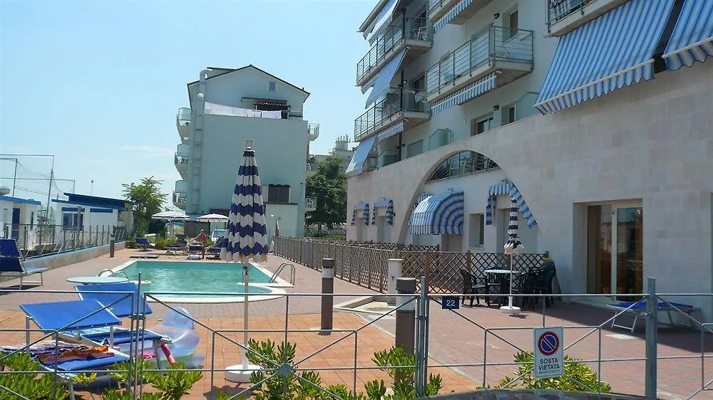 Residence Moderno Lido Di Savio Aparthotel